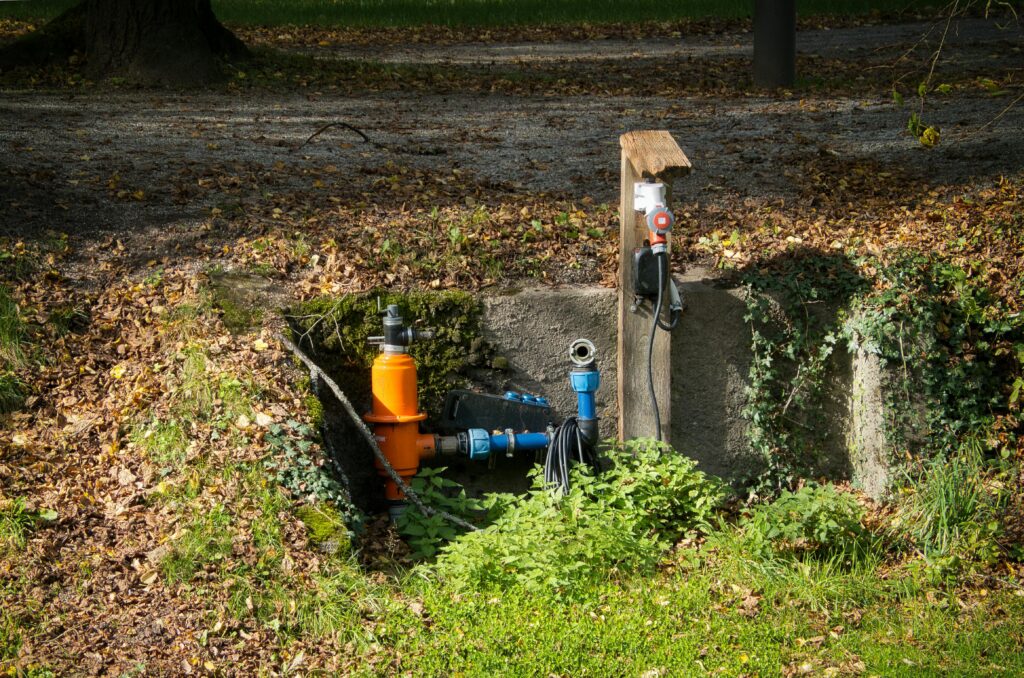 Rainwater Harvesting System: 7 Amazing Ways to Maximize Water Savings (Proven Guide) 3 pexels joerg hartmann 626385254 29090712 TheHomeQuality