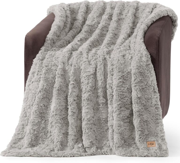 Faux Fur: 7 Ultimate Checklist For Amazing Home Decor In 2026 3 818BrMLxniL. AC SL1500 TheHomeQuality