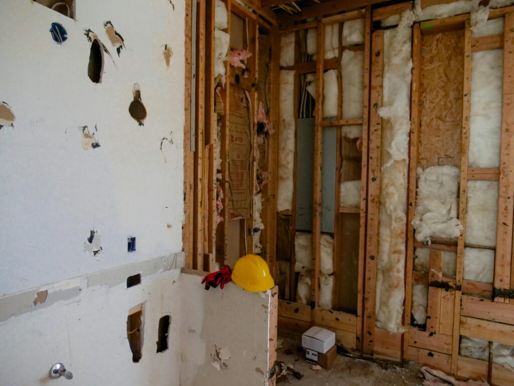 Spray Foam Insulation Cost: 7 Amazing Ways to Maximize Savings (Proven Guide) 4 pexels kindelmedia 8488031 TheHomeQuality