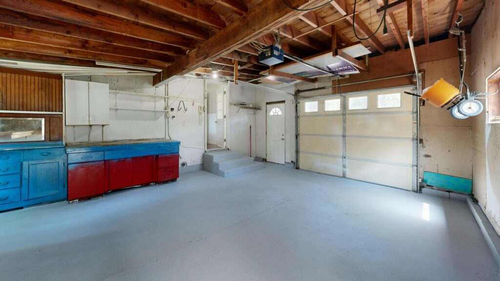Insulated Garage Door: 7 Best Ways to Maximize Energy Savings (Proven Guide) 4 pexels peter vang 2157328093 34764058 TheHomeQuality