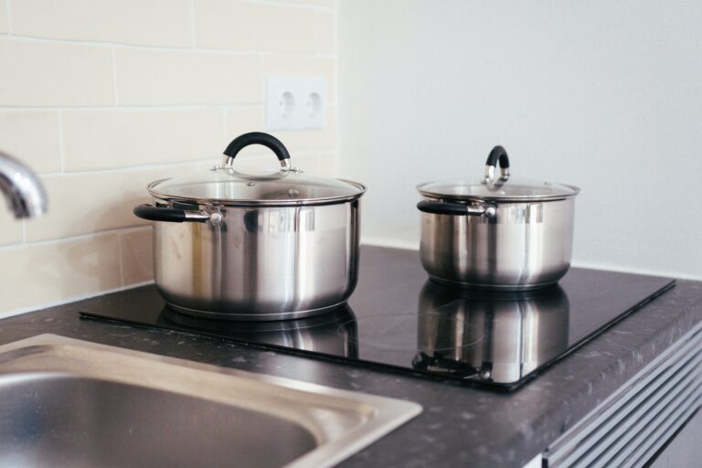 pexels jaycee300s 3059779 18071812 TheHomeQuality